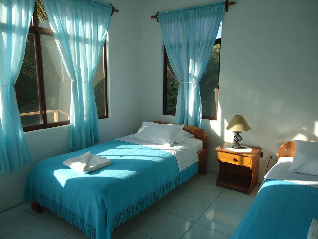 Cartago Bay Villa ปวยร์โต วิลยามิล ภายนอก รูปภาพ